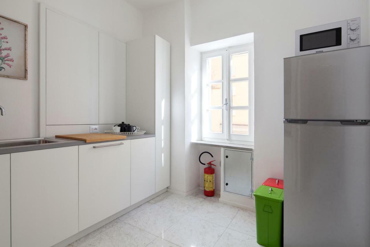 Vicolo Apartment, Pedestrian Centre, 2Bdr, 2,5 Bth, Aircondo, Private Parking, Easy To Train And Ferries, City Life Ла-Спеція Екстер'єр фото